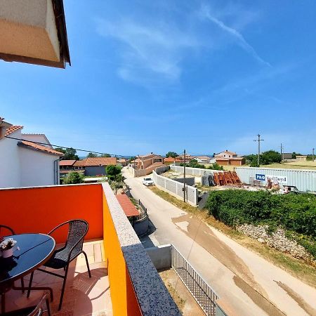 Apartman Zeljo Galižana Εξωτερικό φωτογραφία