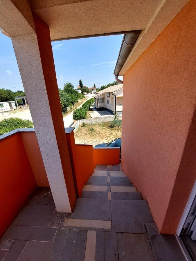 Apartman Zeljo Galižana Εξωτερικό φωτογραφία